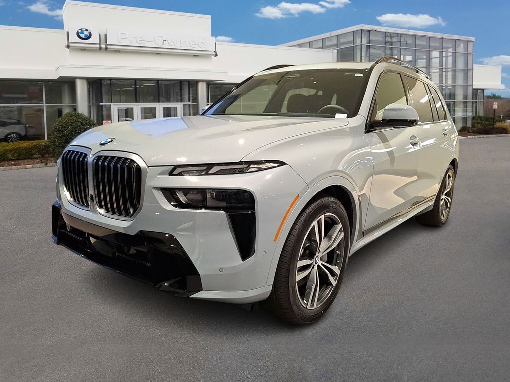 2026 BMW X7