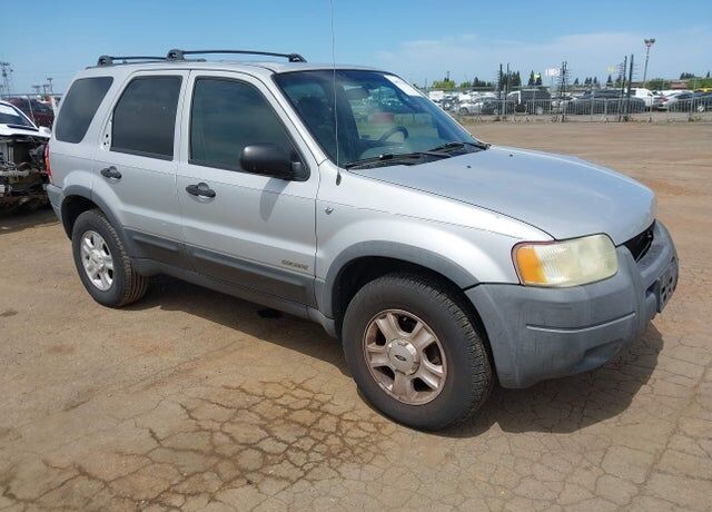 2002 FORD Escape