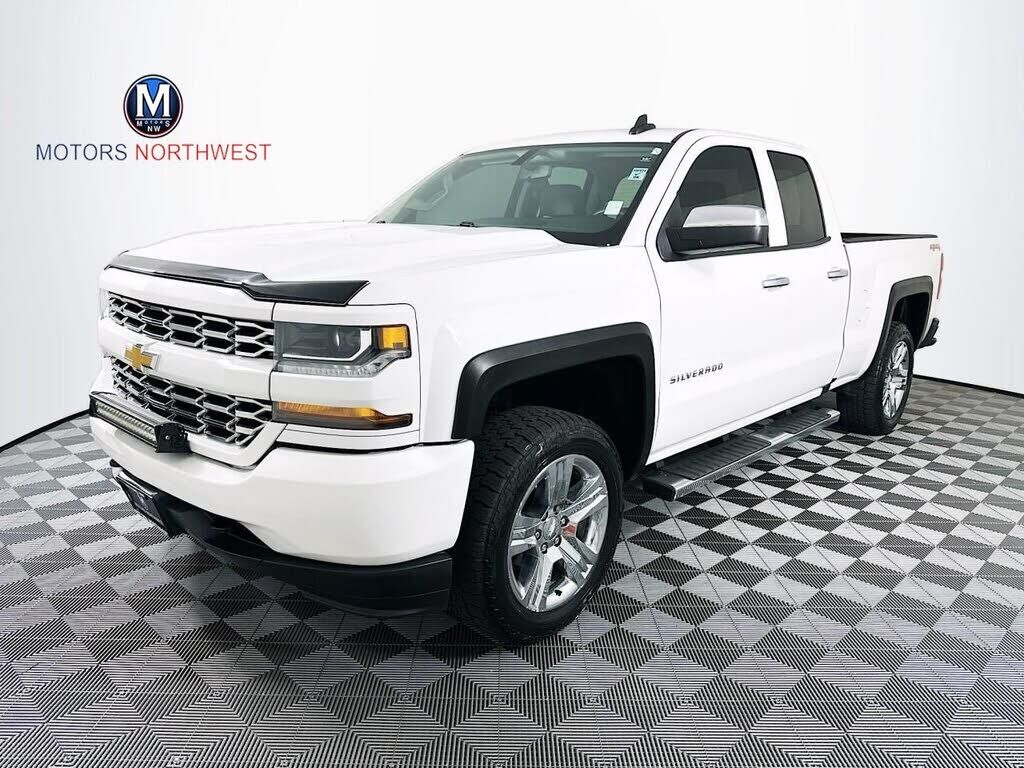 2017 CHEVROLET Silverado