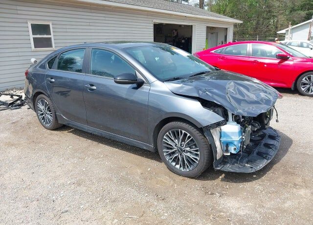 2024 KIA Forte