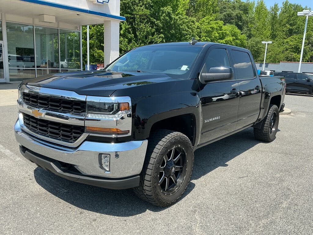 2018 CHEVROLET Silverado