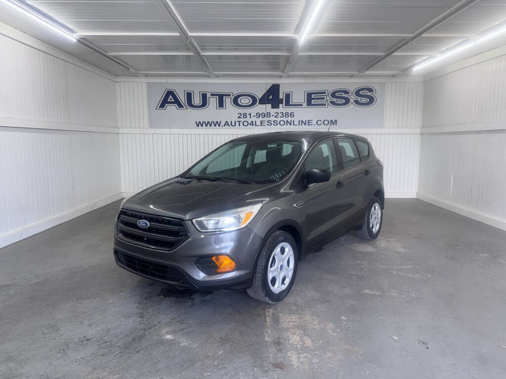2017 FORD Escape