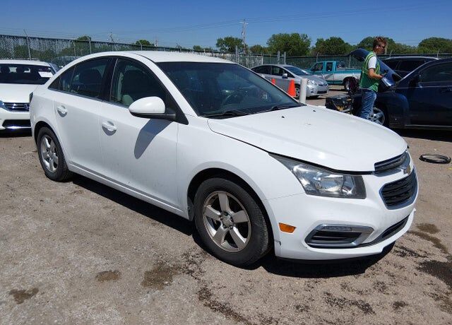 2015 CHEVROLET Cruze