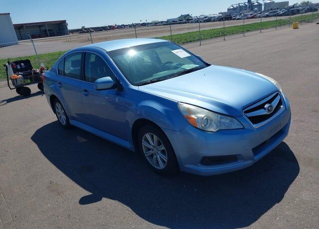2010 SUBARU Legacy