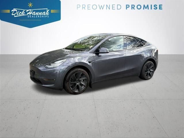 2022 TESLA Model Y