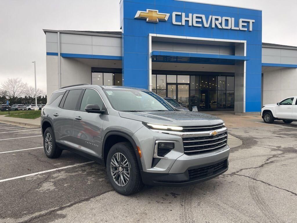 2026 CHEVROLET Traverse