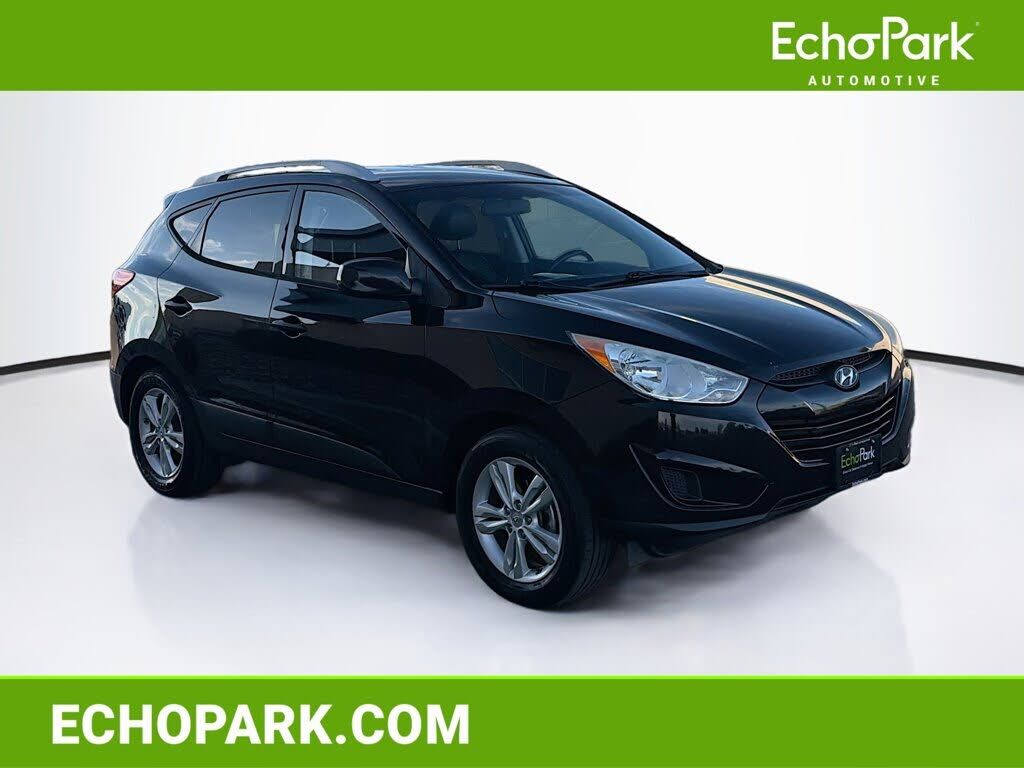 2010 HYUNDAI Tucson