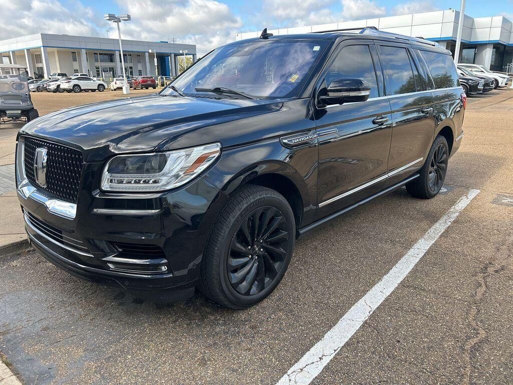 2020 LINCOLN Navigator L