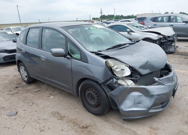 2012 HONDA Fit