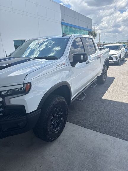 2024 CHEVROLET Silverado