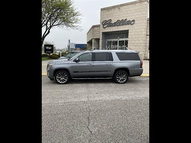 2020 CADILLAC Escalade ESV