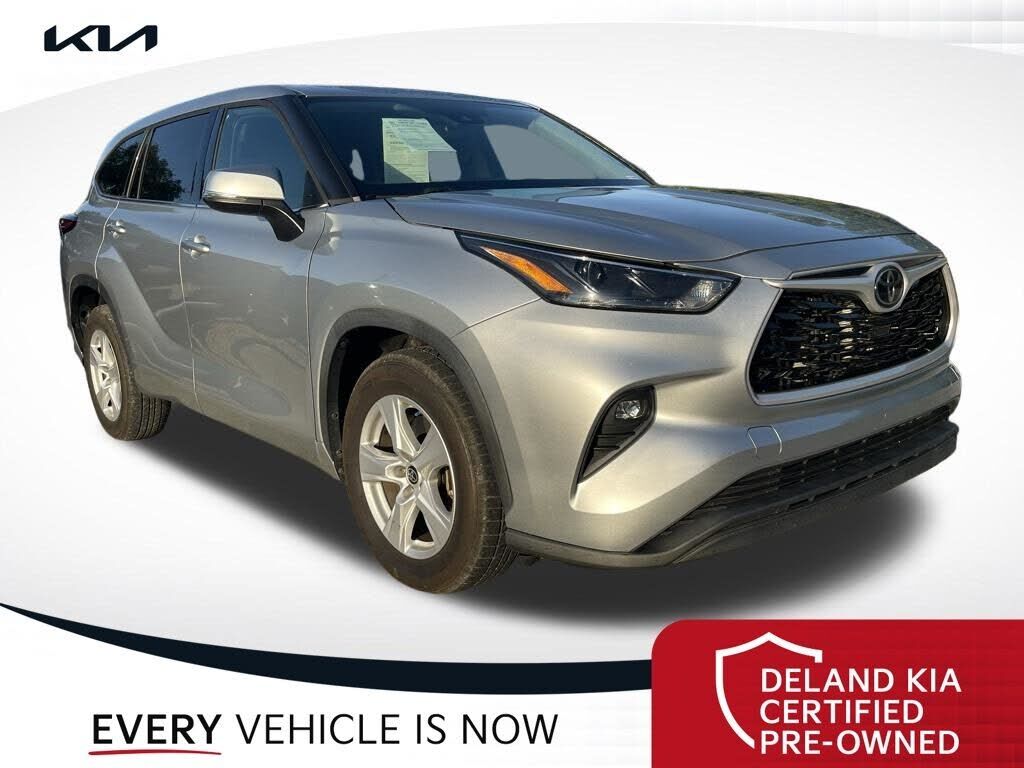 2022 TOYOTA Highlander