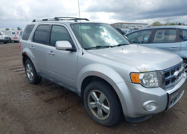 2011 FORD Escape