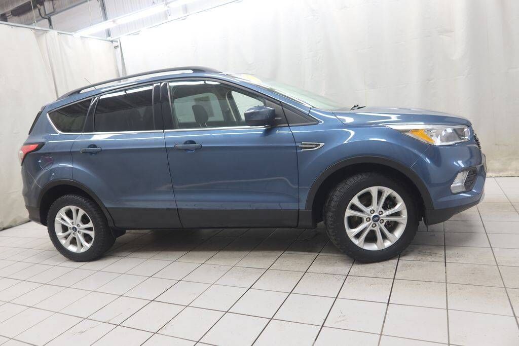 2018 FORD Escape