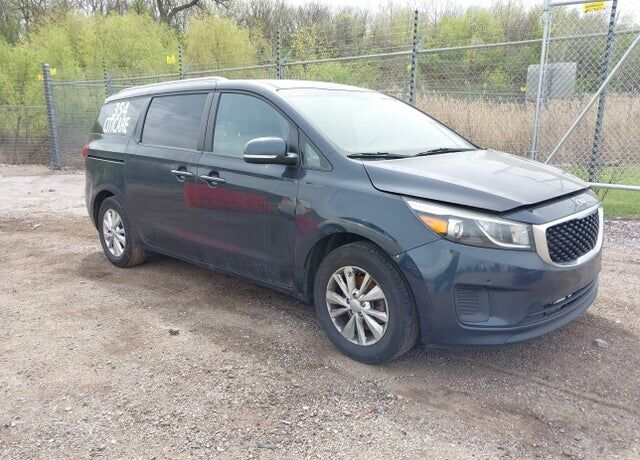2017 KIA Sedona