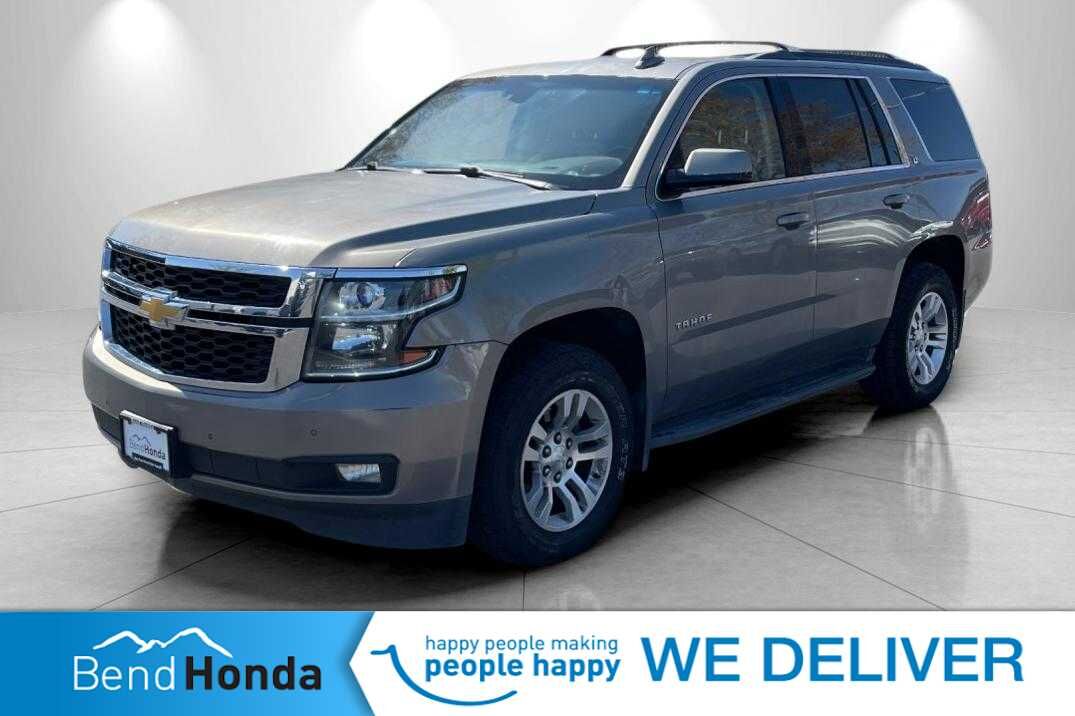 2017 CHEVROLET Tahoe