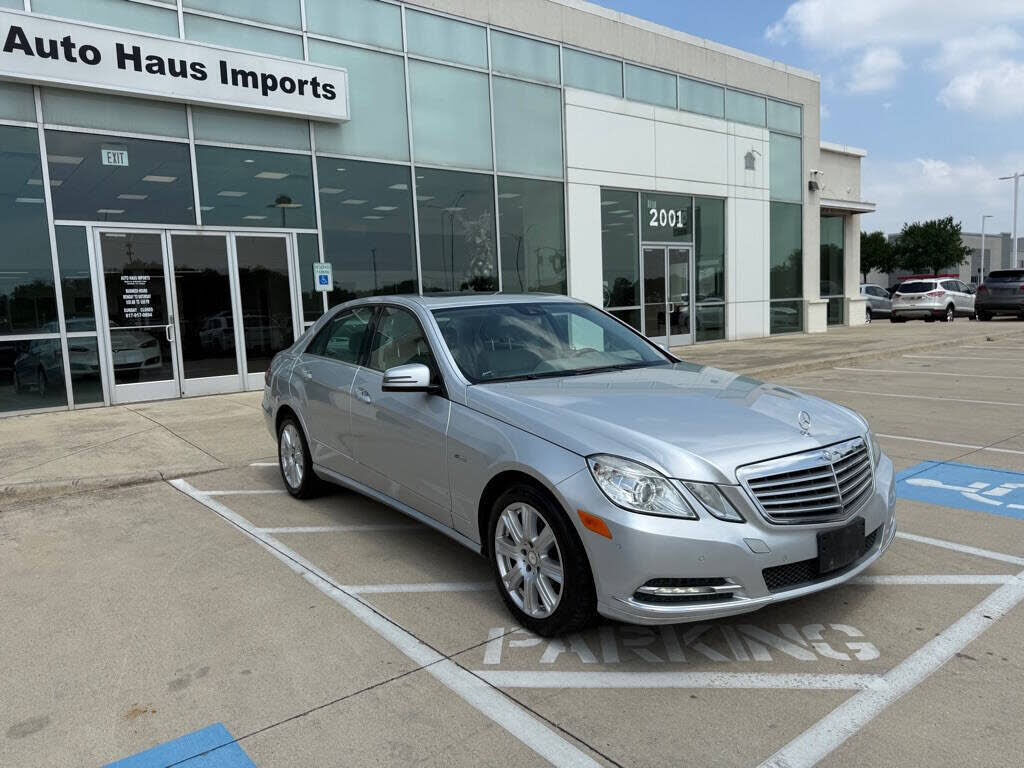2012 MERCEDES-BENZ E-Class