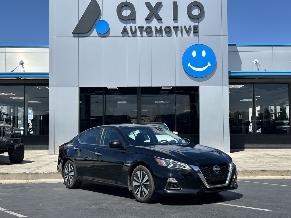 2022 NISSAN Altima