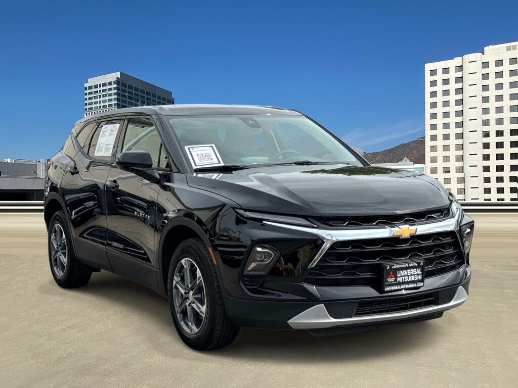2025 CHEVROLET Blazer