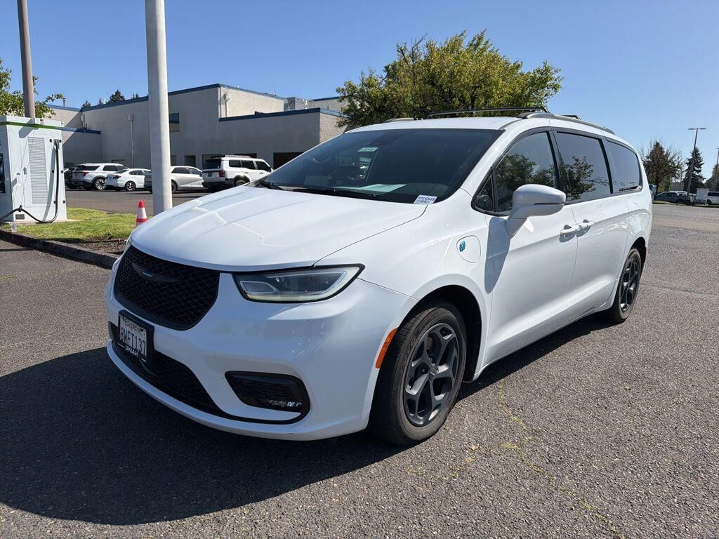 2021 CHRYSLER Pacifica