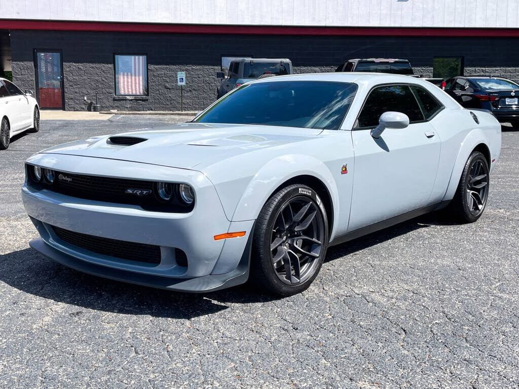 2022 DODGE Challenger