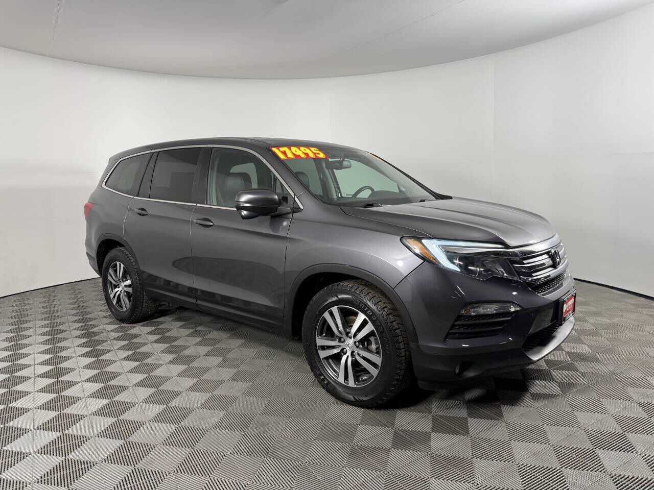 2017 HONDA Pilot