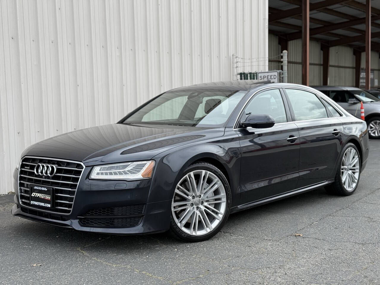 2017 AUDI A8