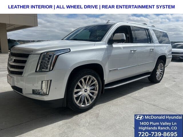 2019 CADILLAC Escalade ESV