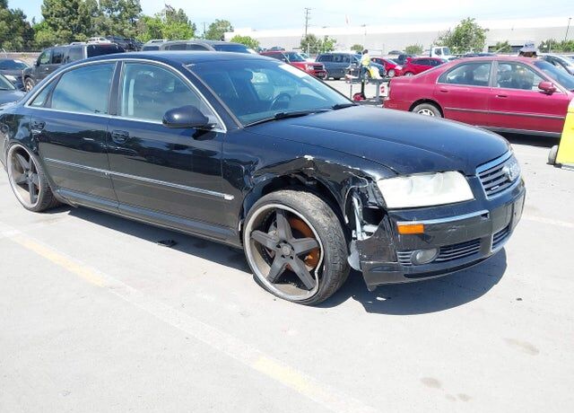 2004 AUDI A8