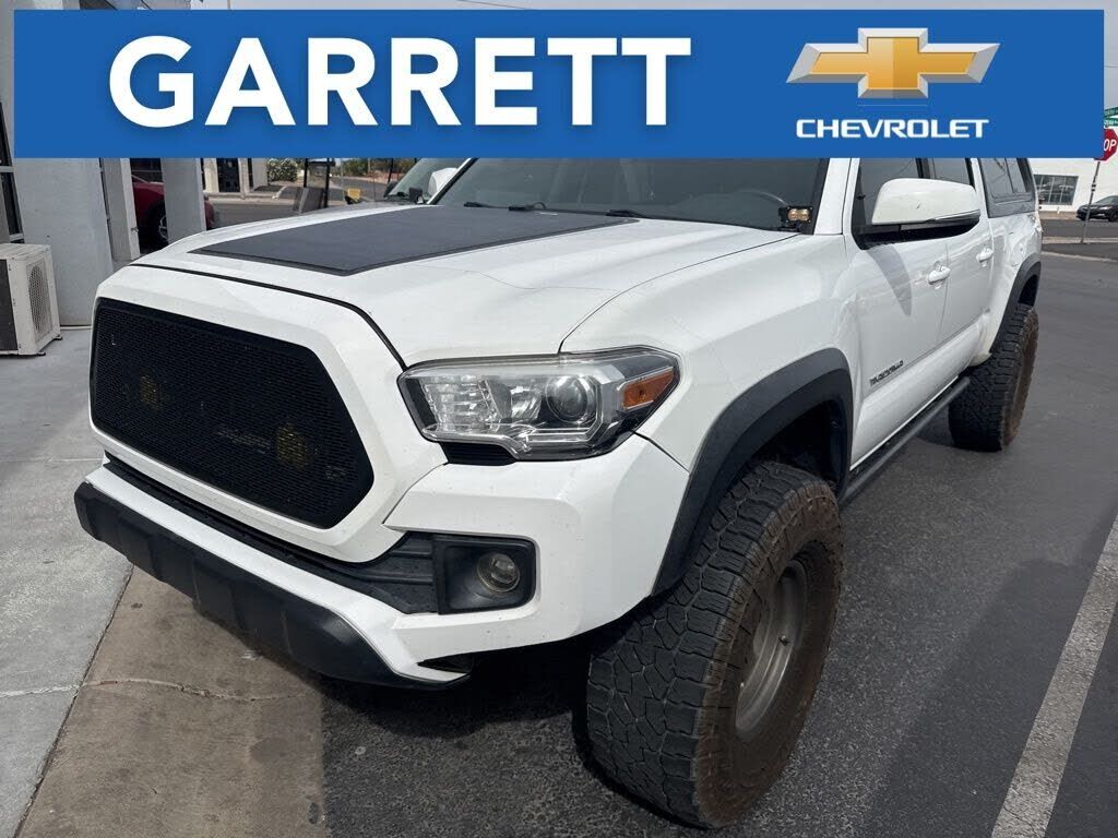 2016 TOYOTA Tacoma