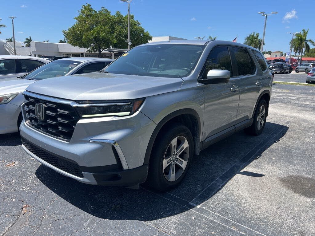 2023 HONDA Pilot