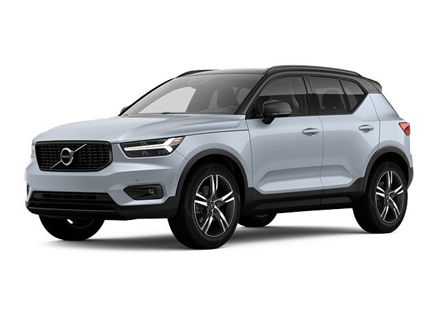 2022 VOLVO XC40
