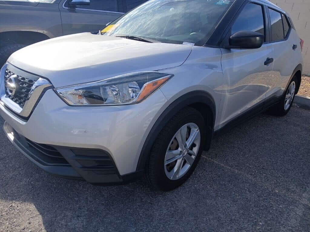 2020 NISSAN Kicks