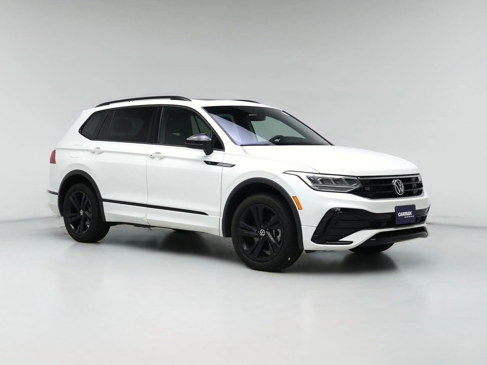 2024 VOLKSWAGEN Tiguan 4Motion