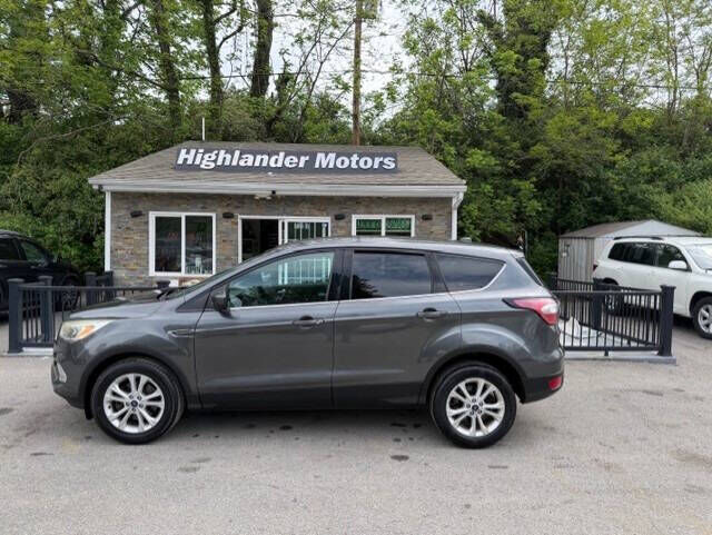 2017 FORD Escape