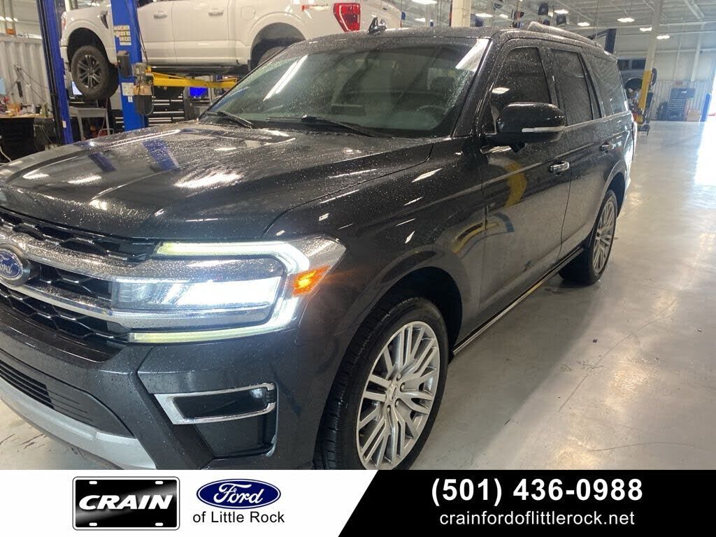 2023 FORD Expedition