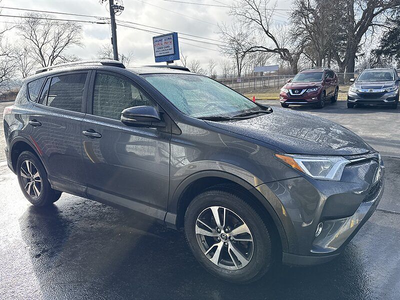 2016 TOYOTA RAV4