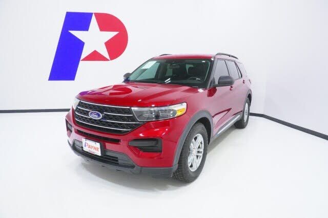 2021 FORD Explorer