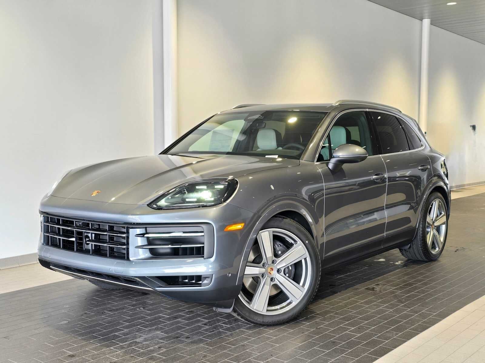 2026 PORSCHE Cayenne