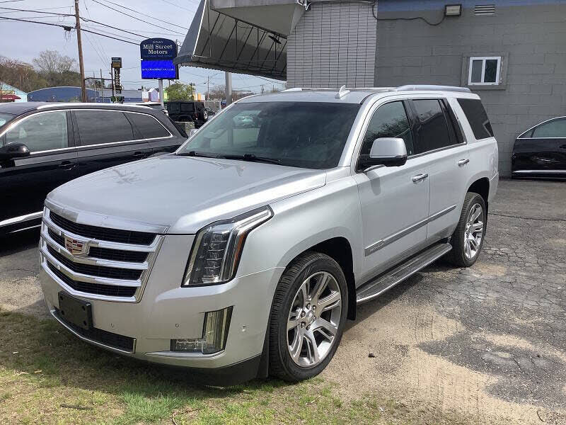 2019 CADILLAC Escalade