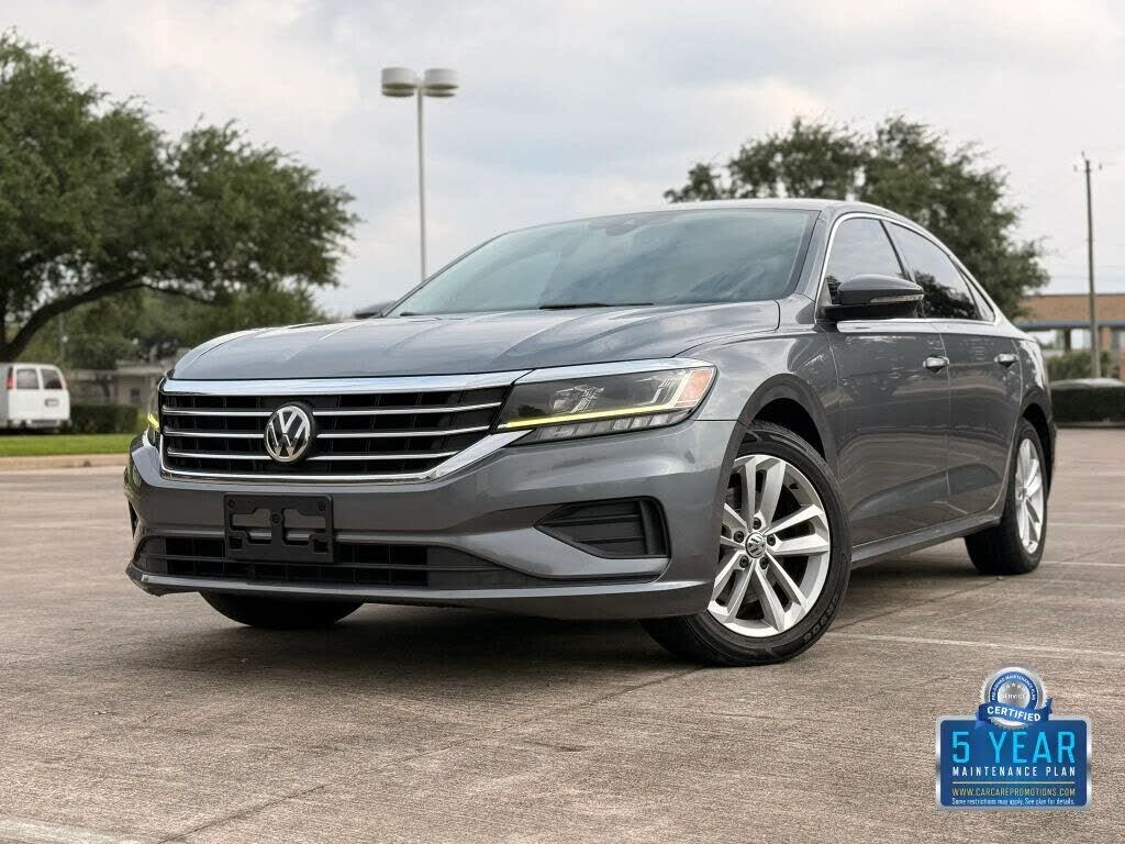 2020 VOLKSWAGEN Passat