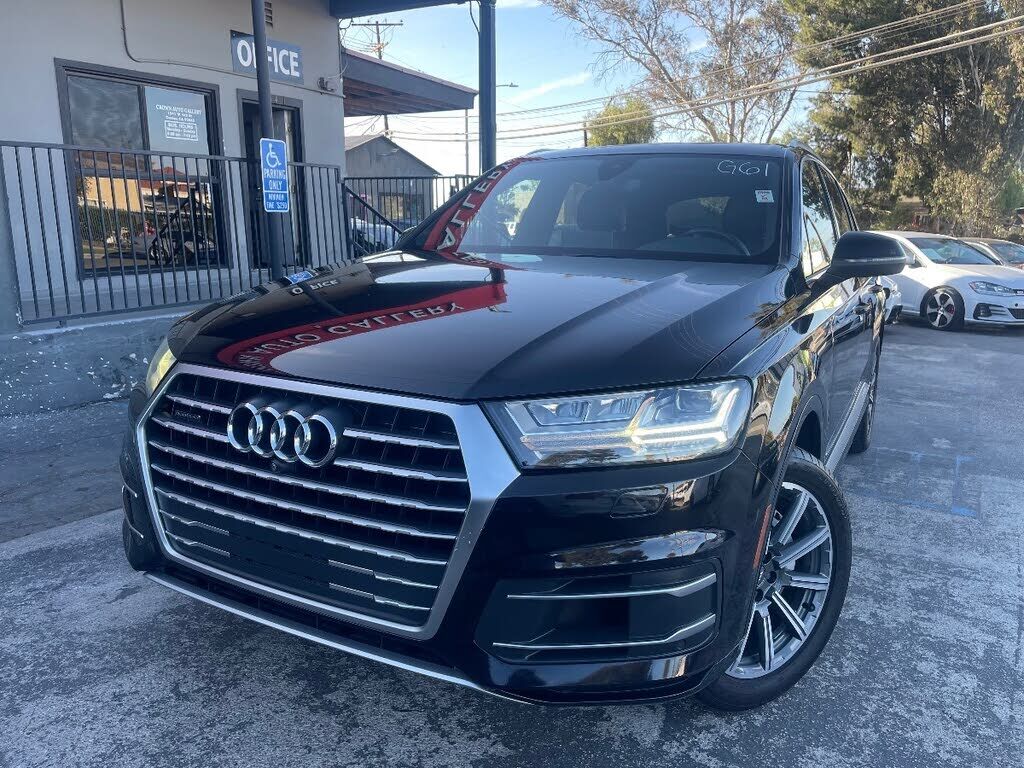 2017 AUDI Q7