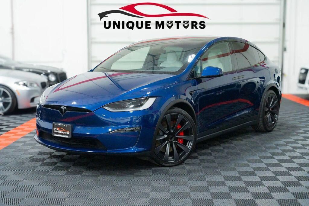 2023 TESLA Model X
