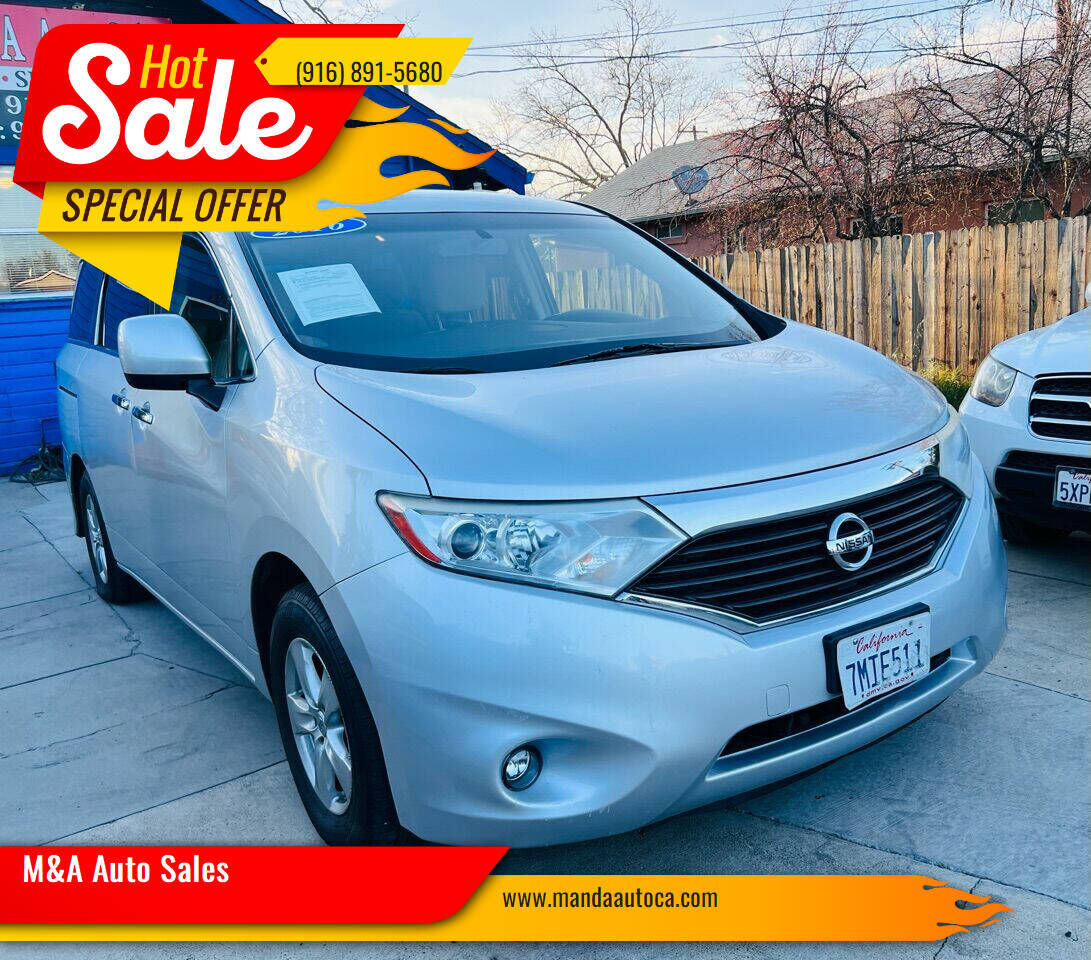 2016 NISSAN Quest