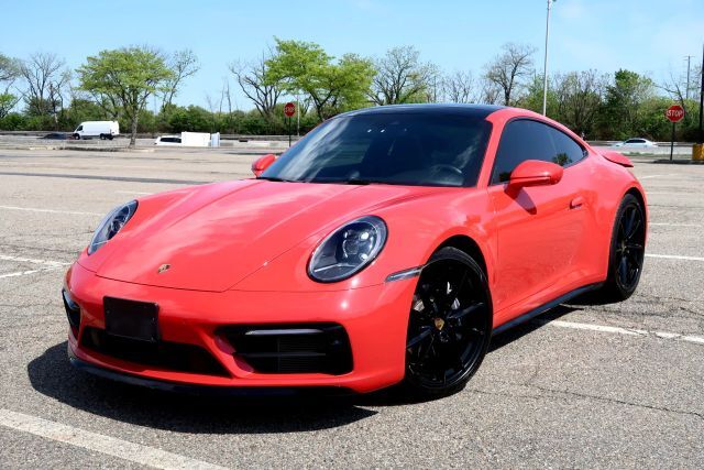 2021 PORSCHE 911