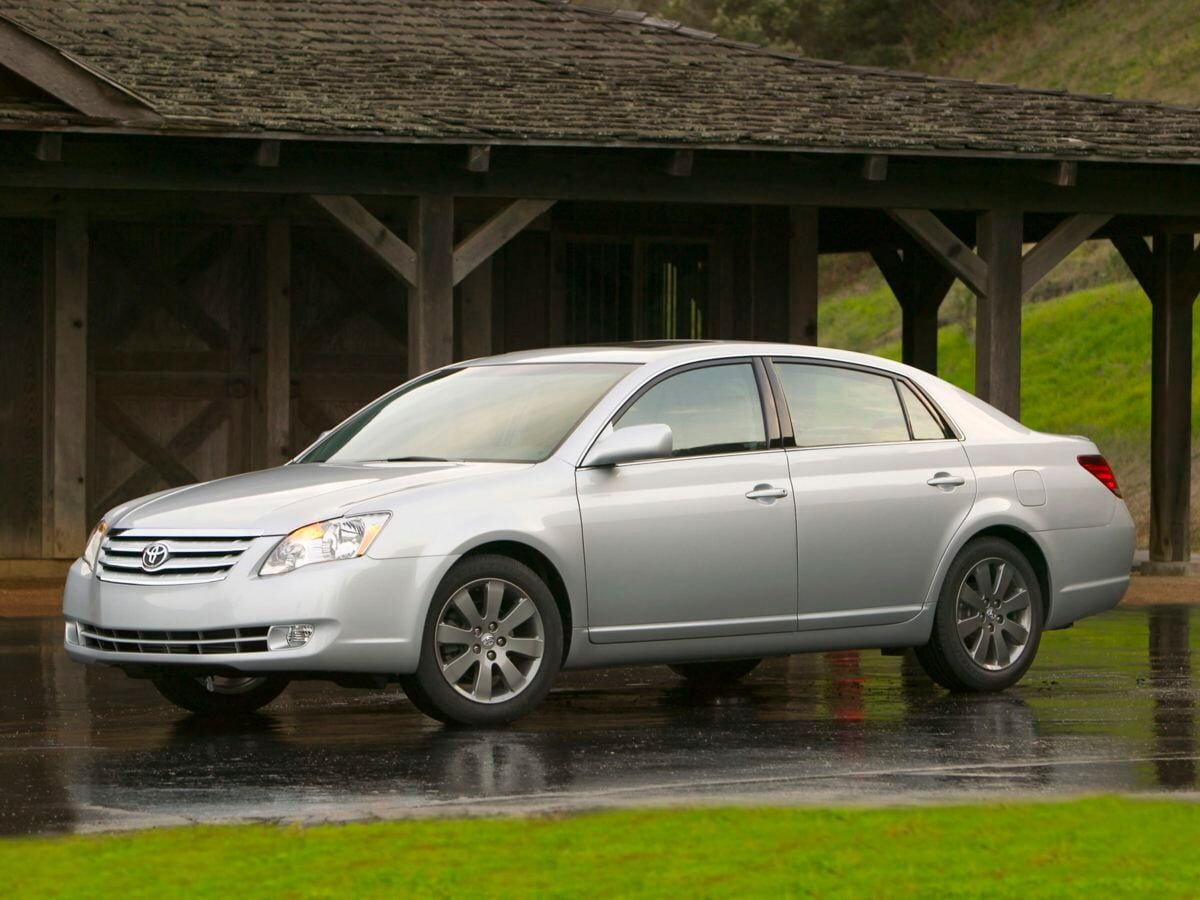 2006 TOYOTA Avalon