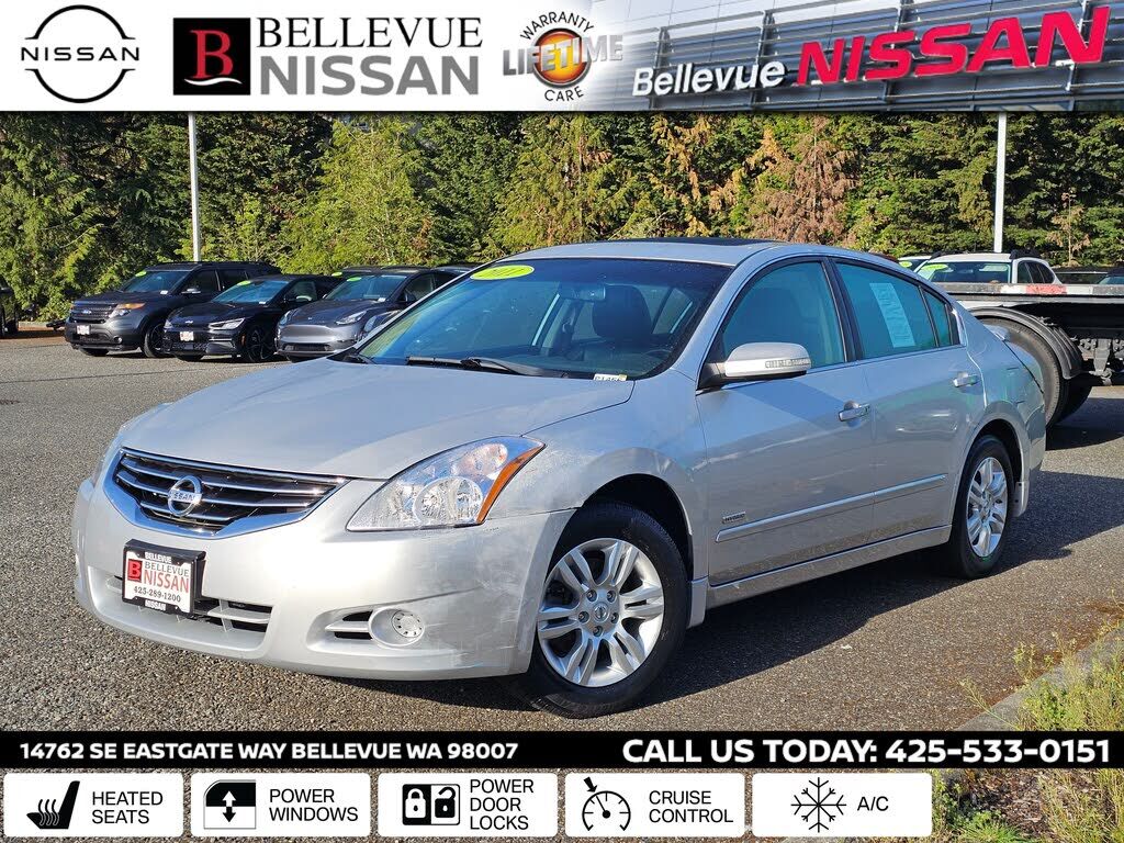2011 NISSAN Altima