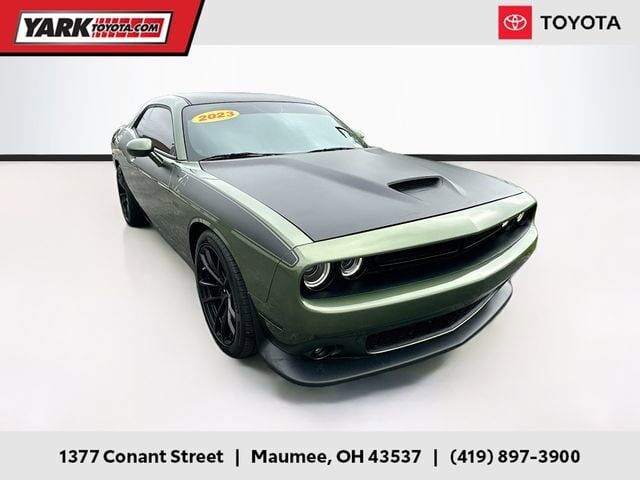 2023 DODGE Challenger