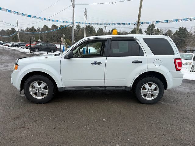 2011 FORD Escape