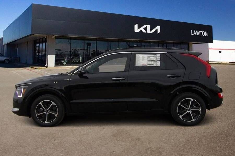 2025 KIA Niro